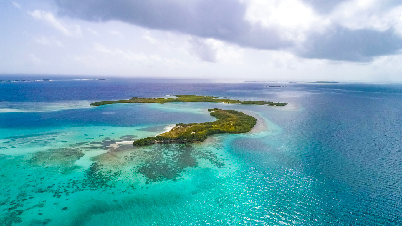 Best Time to Visit Los Roques Archipelago: Weather and Temperatures. 2 ...