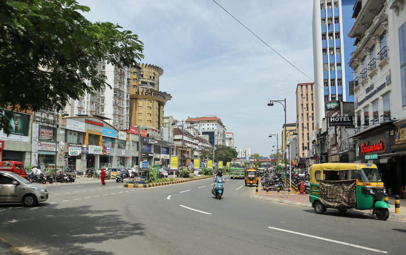 Kochi : Kochi :