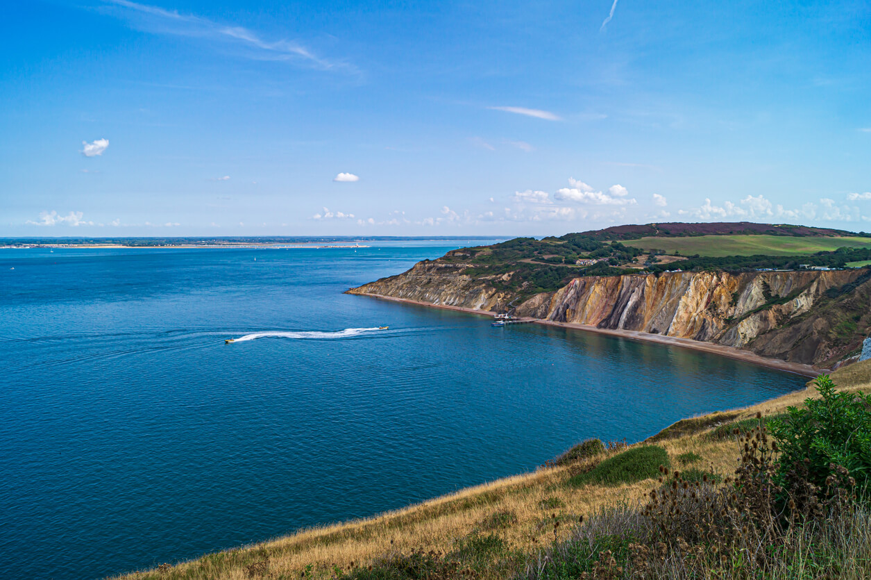 Weather in Isle of Wight in September Temperature, Rainfall, Sunshine