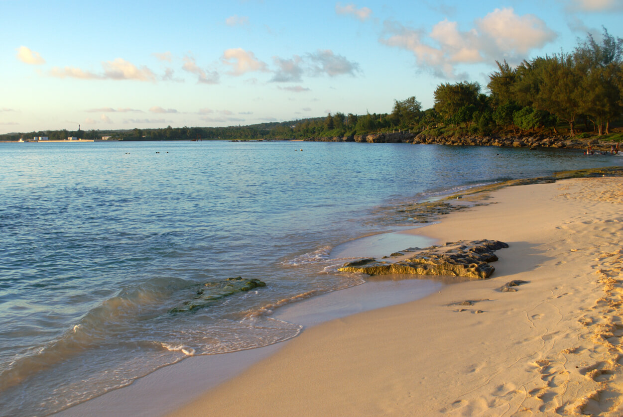 Weather in Guam (Marianas) in December: Temperature, Rainfall, Sunshine