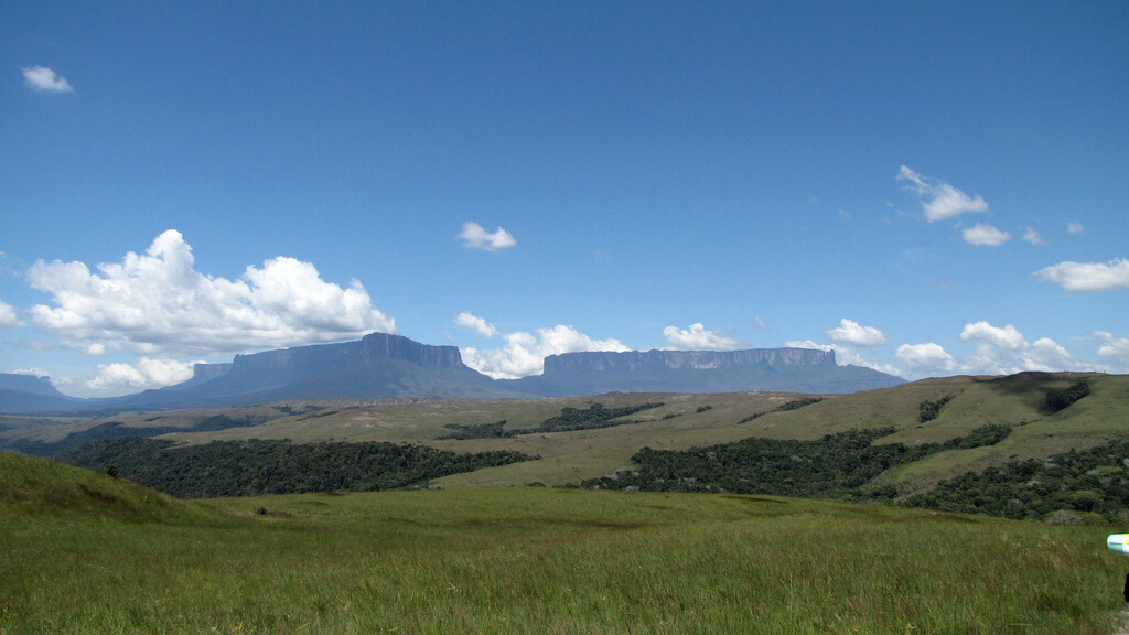 Нагорье фото. Нагорье Санта Крус. Галисийское Нагорье. Агакус Нагорье.