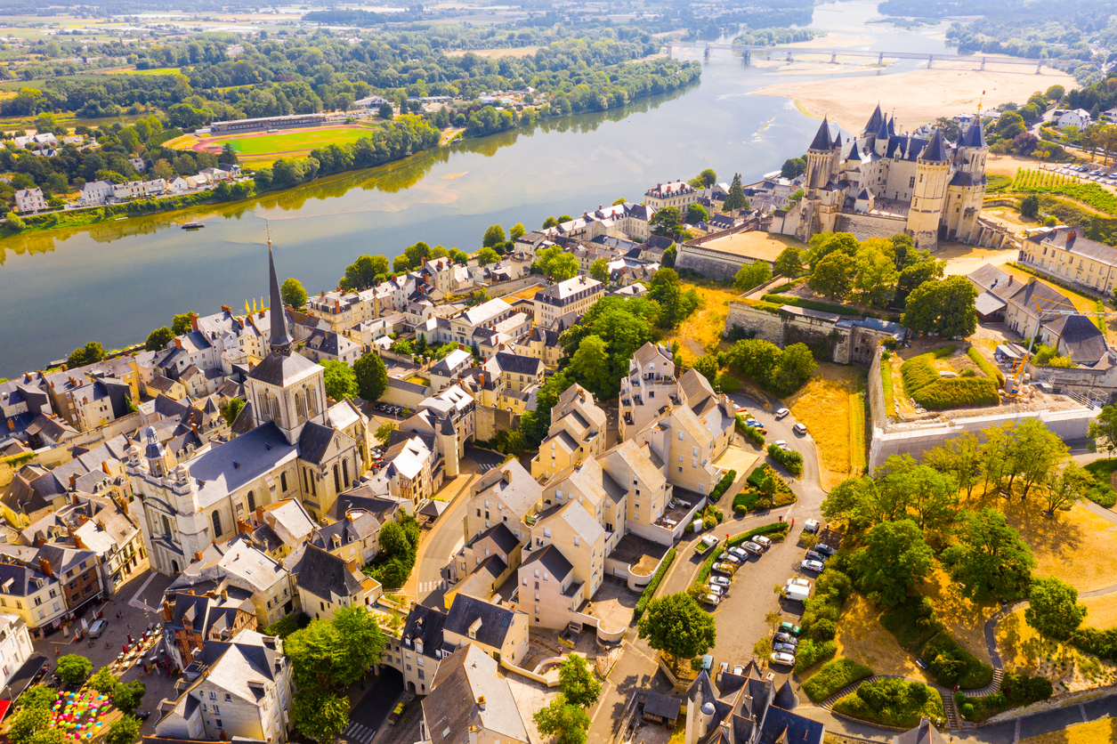 Best Time to Visit Saumur: Weather and ...