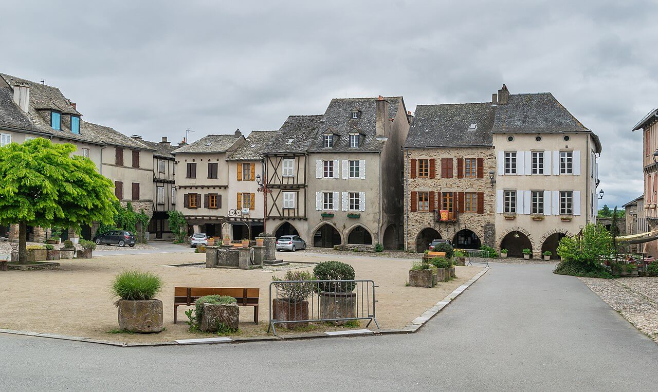 Sauveterre-de-Rouergue : Sauveterre-de-Rouergue :